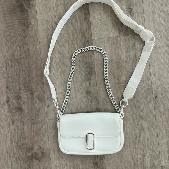 White Marc Jacobs Small “The J Link” Shoulder Bag with removable strap - Picture 1 of 9